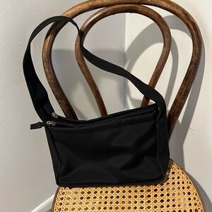 💯DKNY bag black Nylon Authentic 🌹